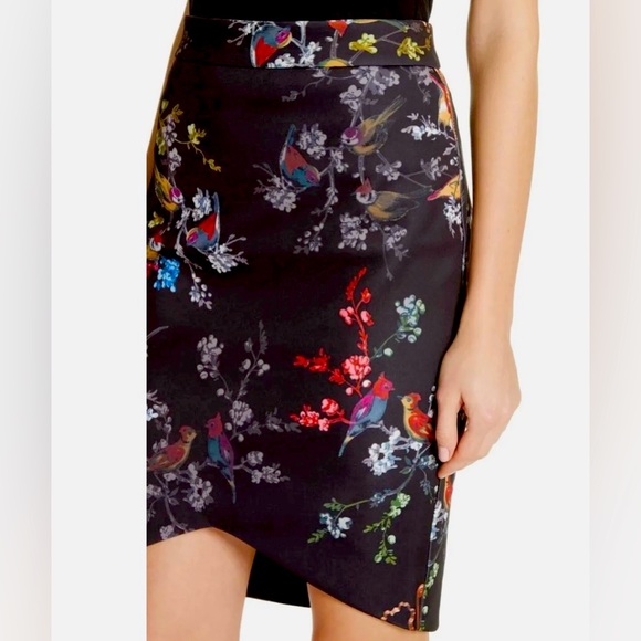 Stunning Ted Baker Pencil skirt - Picture 1 of 8